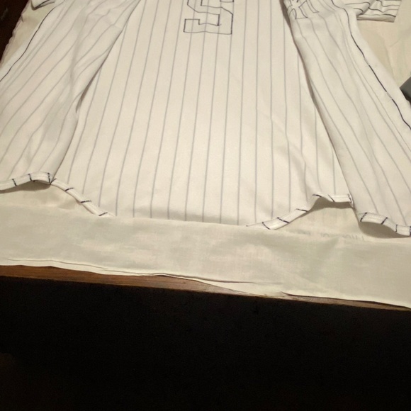 New York Yankees Replica Baseball Jersey - Picture 5 of 5